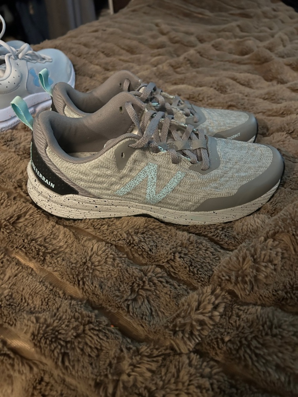 Gray Athletic Sneakers with Light Blue Accents - Picture 4 of 5